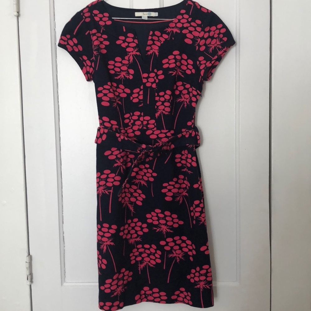 Navy and hot pink belted dress
